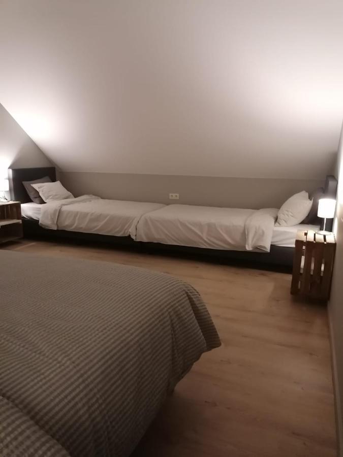 Het Innerhof Opglabbeek Exteriör bild